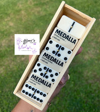 Load image into Gallery viewer, Domino Ivory Tradicional Personalizado