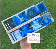 Cargar imagen en el visor de la galería, CM Plumbing Inspired Black Dominoes