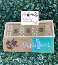 Cargar imagen en el visor de la galería, Brown Coquí PR Dominoes