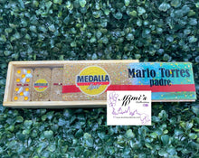 Cargar imagen en el visor de la galería, Medalla & Beach Inspired Dominoes