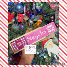 Cargar imagen en el visor de la galería, VW Pink Glitter Dominoes