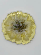 Load image into Gallery viewer, Flower 3D Coaster