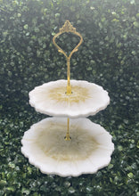 Cargar imagen en el visor de la galería, Reversible Tray Gold and Silver