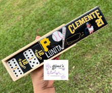 Cargar imagen en el visor de la galería, Roberto Clemente Inspired Black & White Dominoes