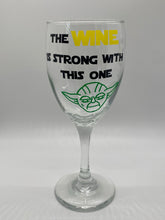 Cargar imagen en el visor de la galería, Pack of 3 Wine Glasses Star Wars Inspired
