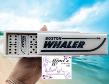 Lade das Bild in den Galerie-Viewer, Boston Whaler White Dominoes
