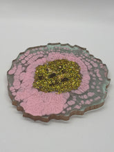 Lade das Bild in den Galerie-Viewer, 3D Flower &amp; Rose Gold Border
