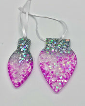 Load image into Gallery viewer, Glitter Set of 2 Cristmas Resin Ornaments
